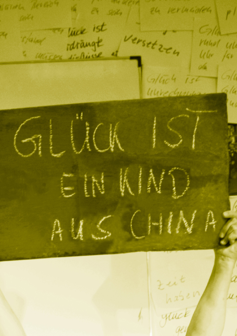 julia marquardt awo glueck ist ein kind aus china flyer theater theatre grafik graphic design