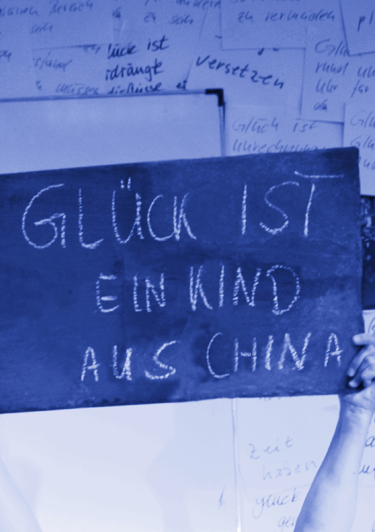 julia marquardt awo glueck ist ein kind aus china flyer theater theatre grafik graphic design